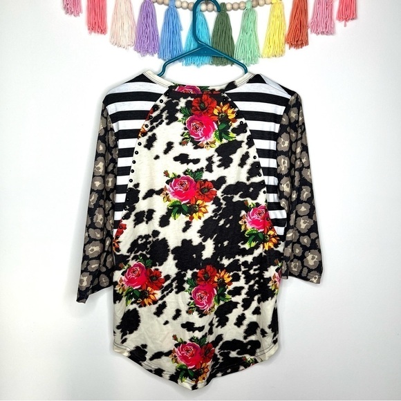 Crazy Train Western Cow Floral Leopard Print Studded 3/4 Sleeve Top Size Small - Picture 8 of 11